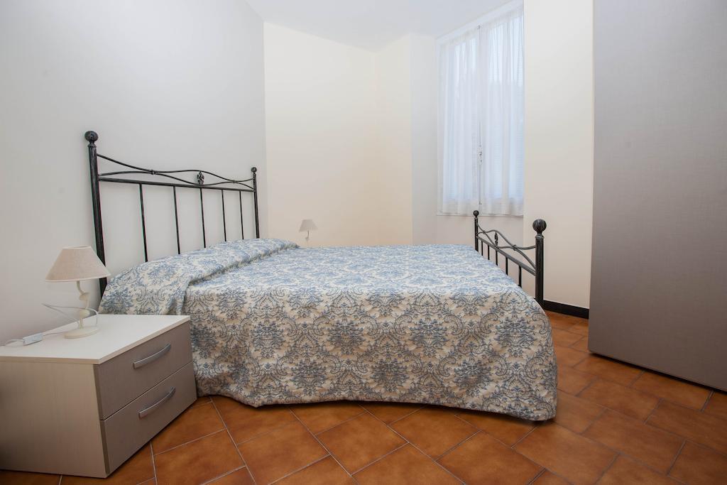 Residence Rta Villa Marina อิมเปรีอา ภายนอก รูปภาพ