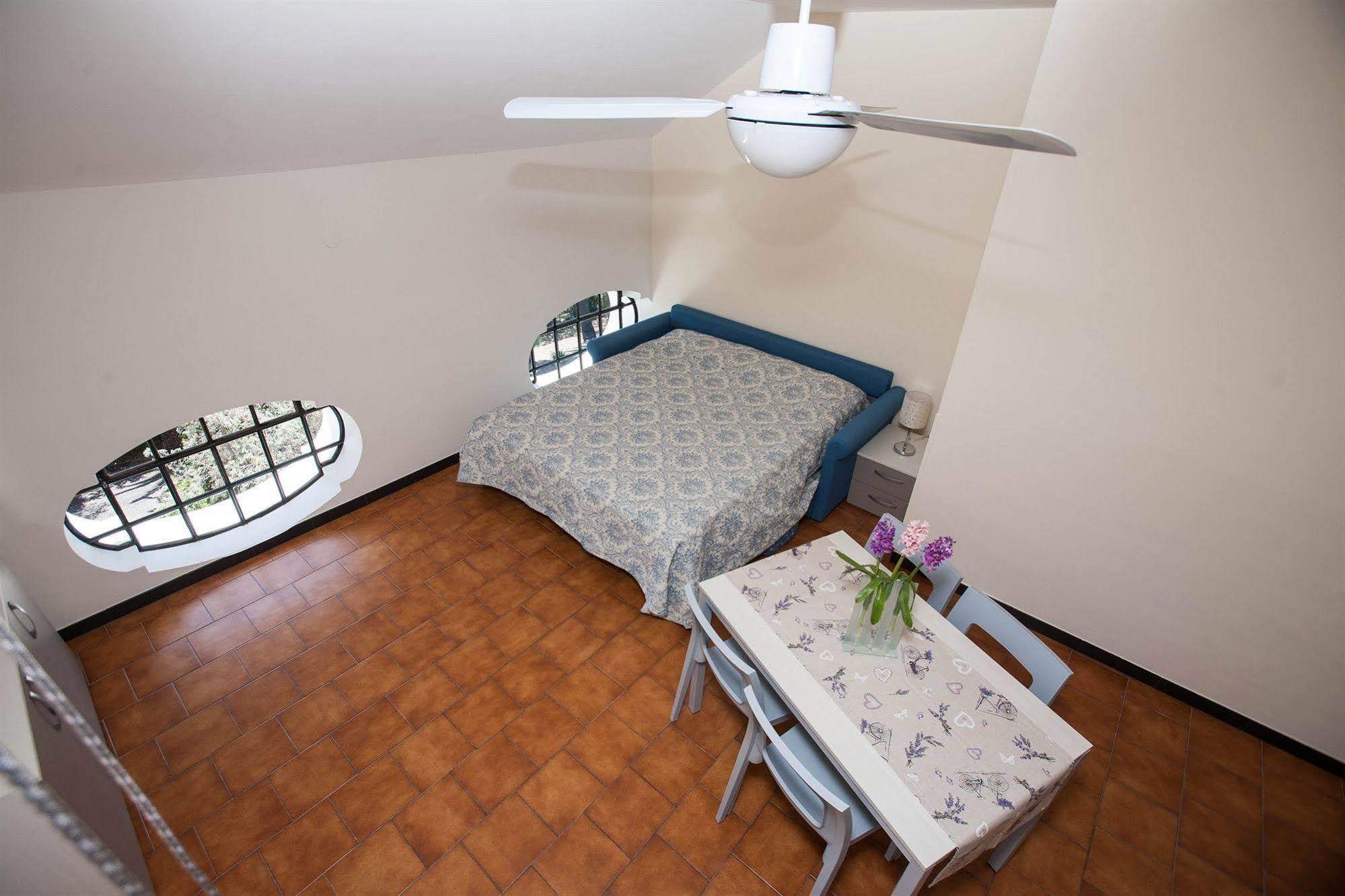 Residence Rta Villa Marina อิมเปรีอา ภายนอก รูปภาพ