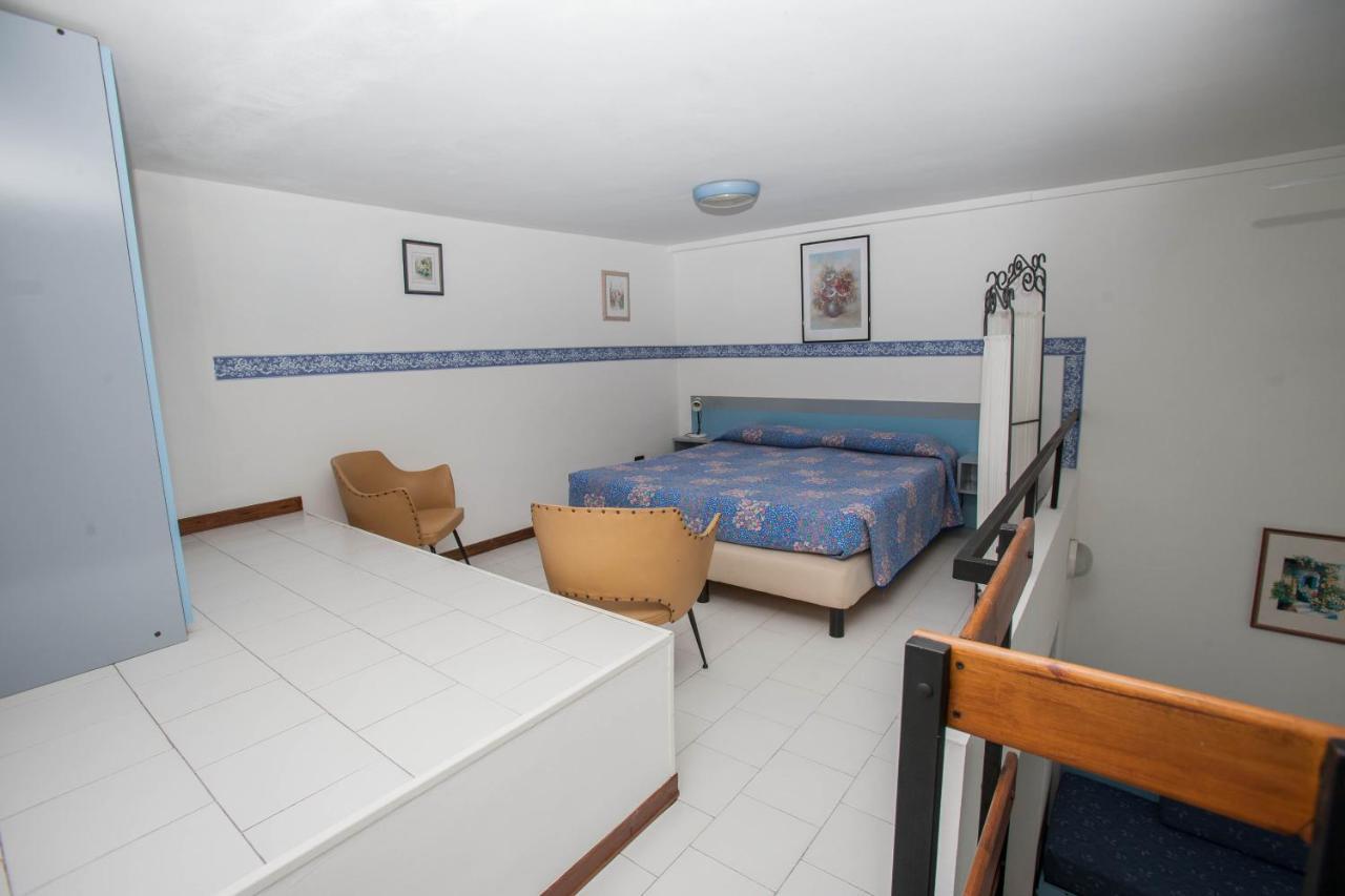 Residence Rta Villa Marina อิมเปรีอา ภายนอก รูปภาพ