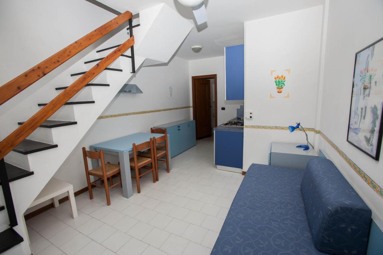 Residence Rta Villa Marina อิมเปรีอา ภายนอก รูปภาพ